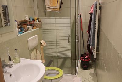 Vand apartament cu 3 camere,7 Noiembrie,parter din 4,balcon,mobilat si utilat. - 4