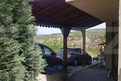 Casă individuală cu 4 camere cu Garaj în Borhanci - 8