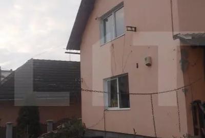 Casă cu 4 camere cu Teren 396 Mp în Central