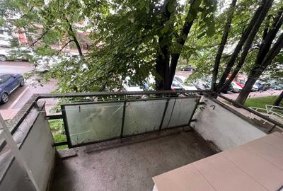 Apartament cu 3 camere decomandat în Tătărași - 3
