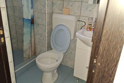 Apartament decomandat în Titan - 3