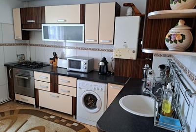 Inchiriez apartament 2 camere, decomandat, Tg. Mures, Unirii - 6