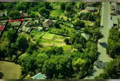 Teren cu casa de Vânzare: 1200 mp - Bârnova - 10