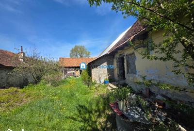Casă cu 3 camere cu Teren 1100 Mp în Părău - 3