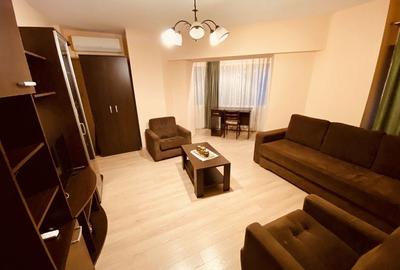Apartament cu 2 camere decomandat, mobilat în Central
