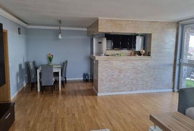 Apartament cu 3 camere decomandat în Central - 4