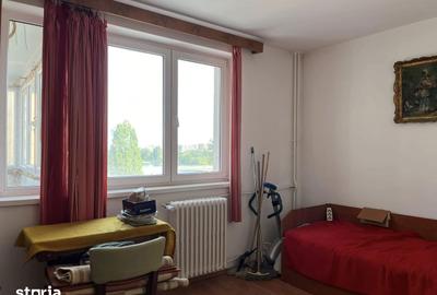 Apartament cu 3 camere decomandat în Decebal - 6