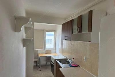 Garsoniera luminoasa Tractorul - 2