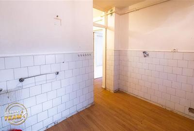 Apartament cu 3 camere decomandat în Lenin - 11