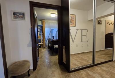 Apartament cu 4 camere semidecomandat, mobilat în P-ța Victoriei - 15