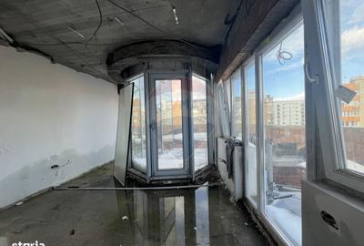 Spațiu comercial, de 2,180 mp, în Central - 4