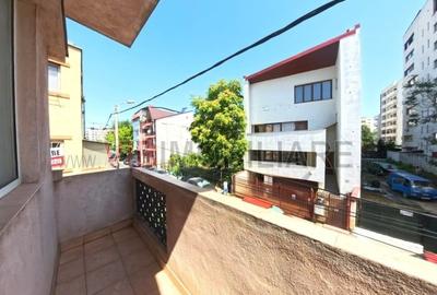 Vilă interbelică - 5 apartamente - curte privată - Strada Sirenelor - 19