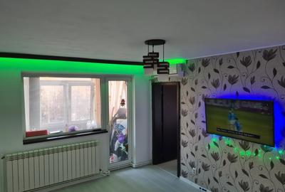 Apartament cu 4 camere semidecomandat în Carrefour - 4