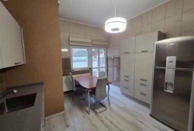 NOU! Vila deosebita, verdeata , intimitate , confort,  Parc Bazilescu - 7