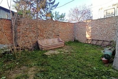 Casă cu 3 camere cu Teren 360 Mp în Central - 3