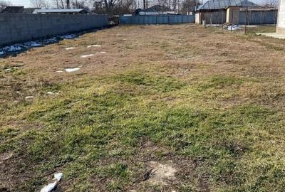 Teren Construcții intravilan de 805 mp, în Chiscani - 1