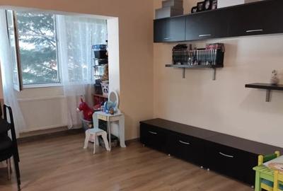 Apartament 2 camere, 52mp, zona Petrom - 1