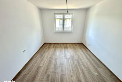 Casă cu 4 camere în Tomești - 8