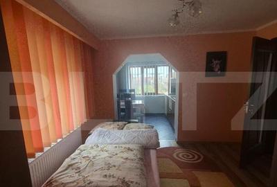 Pensiune turistica + casa de locuit, 315 mp, teren 761 mp, z - 5