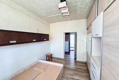 Garsoniera Zona Stadion Pitesti
