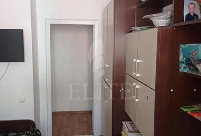 Apartament 2 camere în zona BAZA SPORTIVA Apartament 2 camere în zona BAZA SPORTIVA - 2