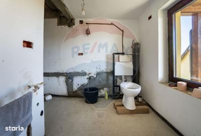 Casă cu 2 camere cu Teren 567 Mp în Central - 19