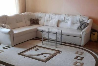 Apartament cu 2 camere decomandat în Carpați 2 - 3