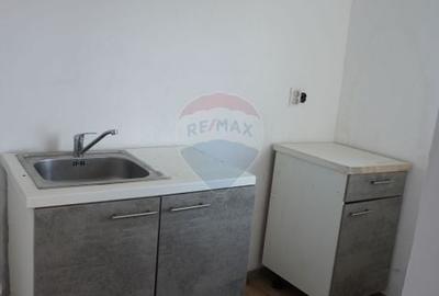 Garsoniera, zona Centrala- oportunitate - 7