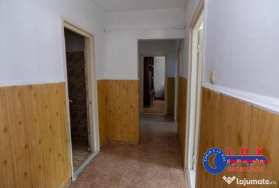 Spațiu comercial, de 66 mp, în Piața Nouă - 2