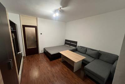 Garsoniera de vanzare -Titan - 2