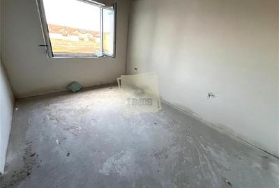 Casă cu 4 camere cu Teren 116 Mp în Aeroport - 11