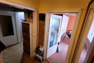 ARADULUI - PARTER INALT - 3 cam - 2 bai - balcon - centrala proprie - BOXA - 11