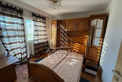 Apartament cu 4 camere decomandat în Lipovei - 4