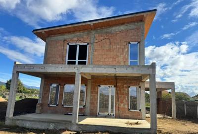 Casă cu 4 camere cu Teren 420 Mp în Săsar - 18