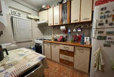 3 camere decomandat Calea Sagului etaj 1 - 1