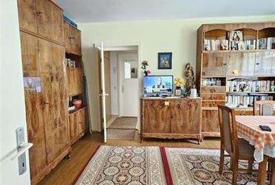 Apartament cu 2 camere semidecomandat, mobilat în 7 Noiembrie - 8