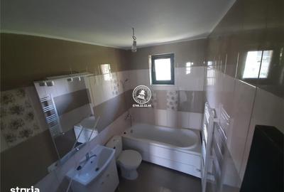 Casă cu 4 camere cu Teren 624 Mp în Rediu - 7