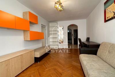 Apartament cu 3 camere semidecomandat, mobilat în Complex Studențesc - 3