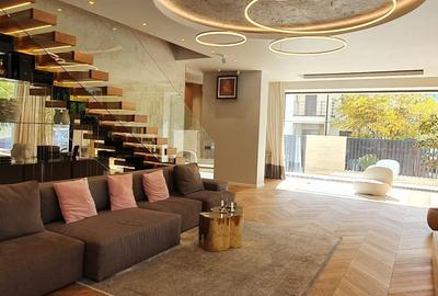 Casă individuală cu 5 camere cu Canalizare în Sisești - 32