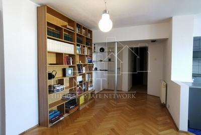 Apartament cu 3 camere decomandat, mobilat în Central - 11