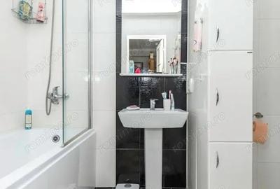 Garsonieră decomandată în Băneasa