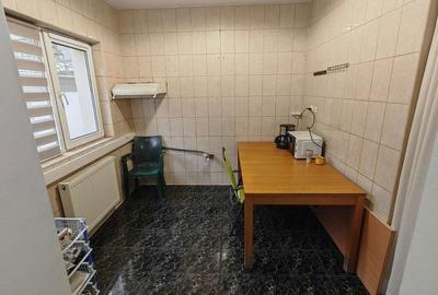 Casă cu 5 camere cu Teren 191 Mp în Central - 13