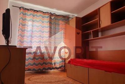 Apartament 3 camere | Zona Aradului - Piața Verde - 1