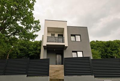 Casa / vila Stefanesti , stadiul predarii : '' La Cheie '' ! - 2