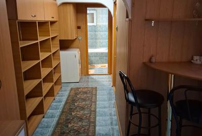 Apartament cu 3 camere decomandat în Peneș Curcanul - 10