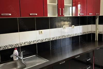 Apartament cu 2 camere semidecomandat în Central - 1