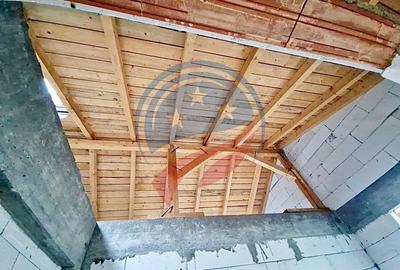 Vilă cu 5 camere de vânzare în zona Damila - 4