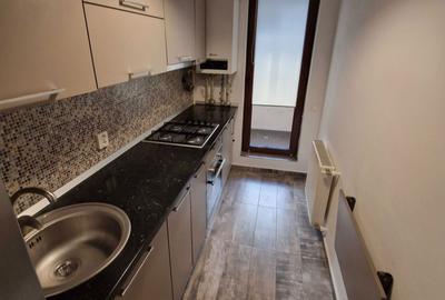 Garsonieră decomandată în Uverturii - 7