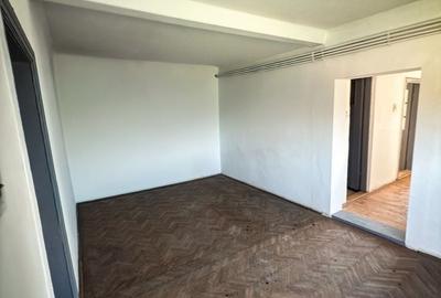 Casă cu 4 camere în Central - 1