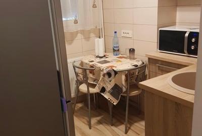 Apartament DE VANZARE situat central - 5